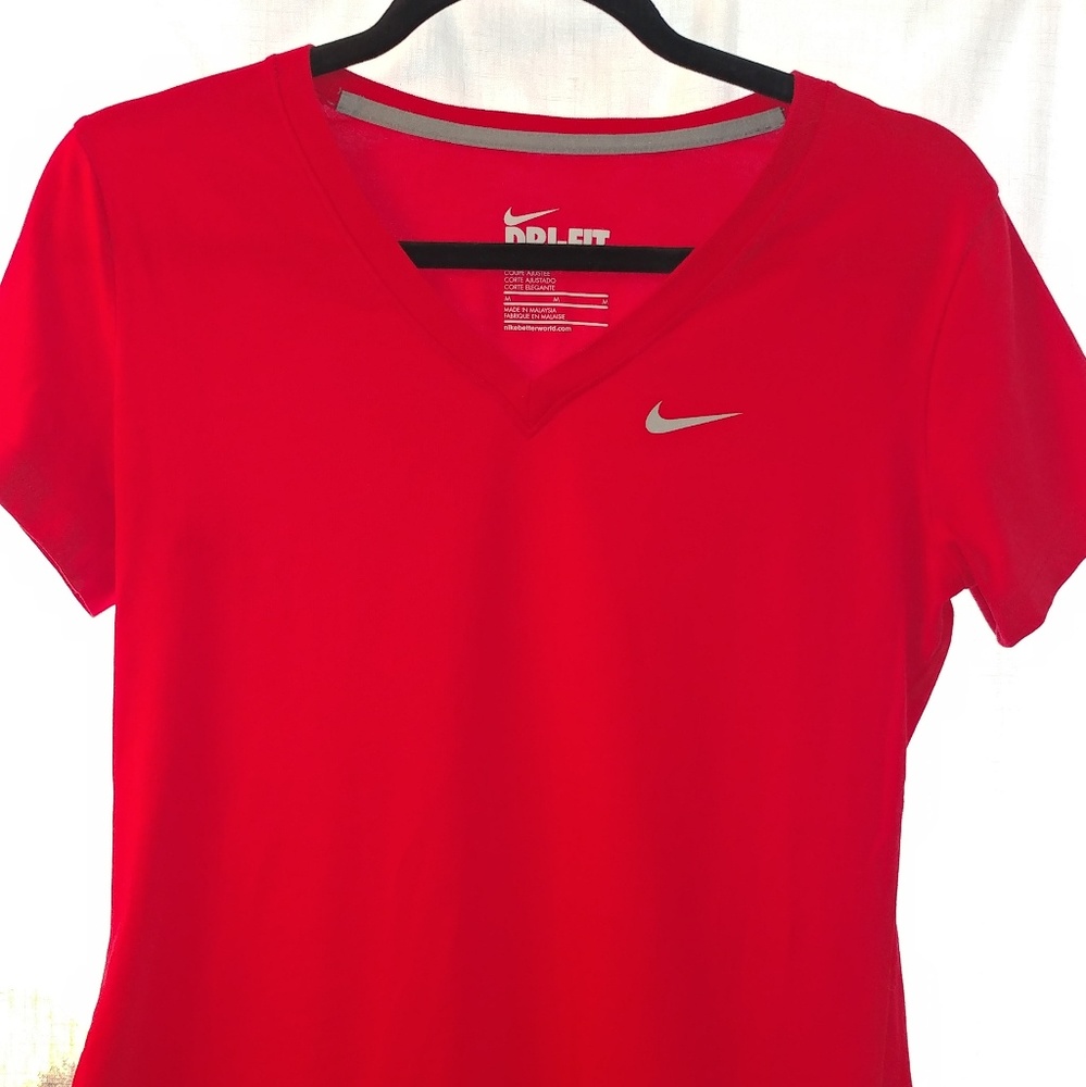 Nike Dri-Fit Red V-neck T-shirt